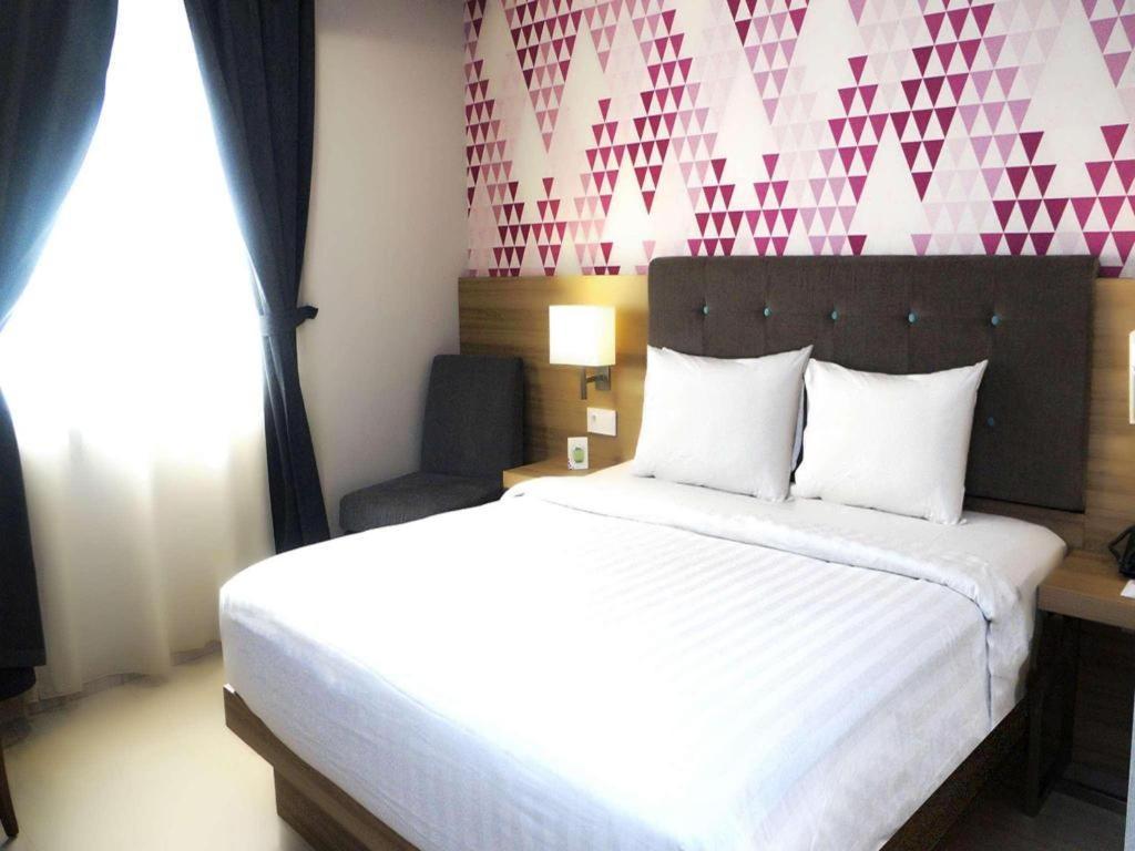 Orchardz Hotel Gajah Mada Pontianak Kültér fotó