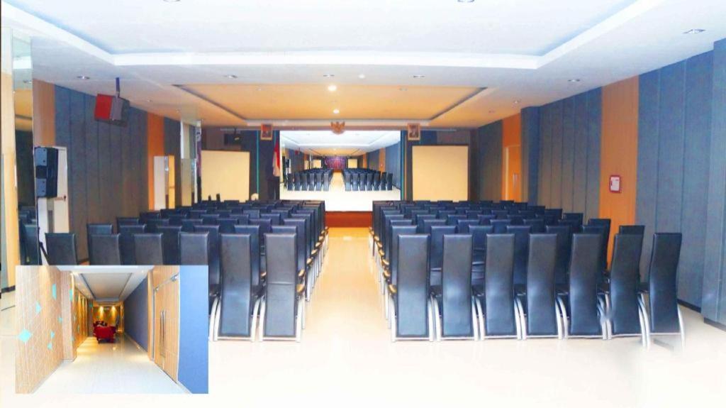 Orchardz Hotel Gajah Mada Pontianak Kültér fotó