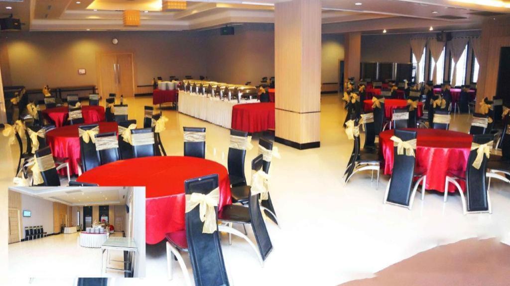 Orchardz Hotel Gajah Mada Pontianak Kültér fotó