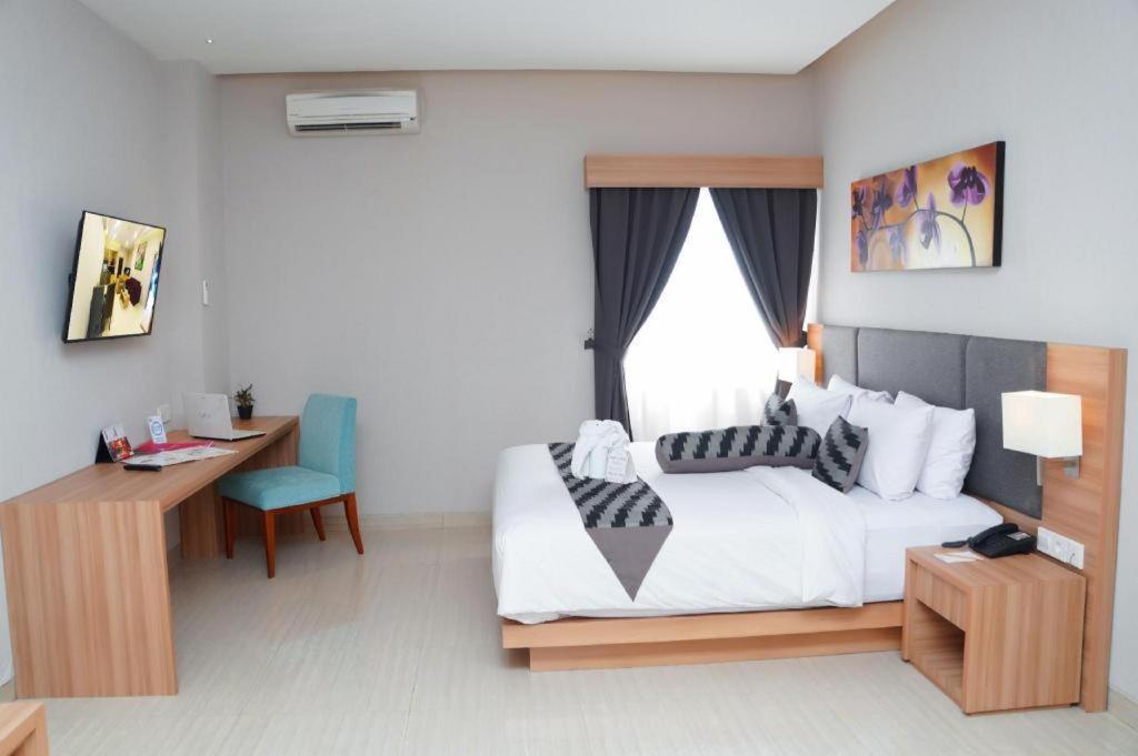 Orchardz Hotel Gajah Mada Pontianak Kültér fotó