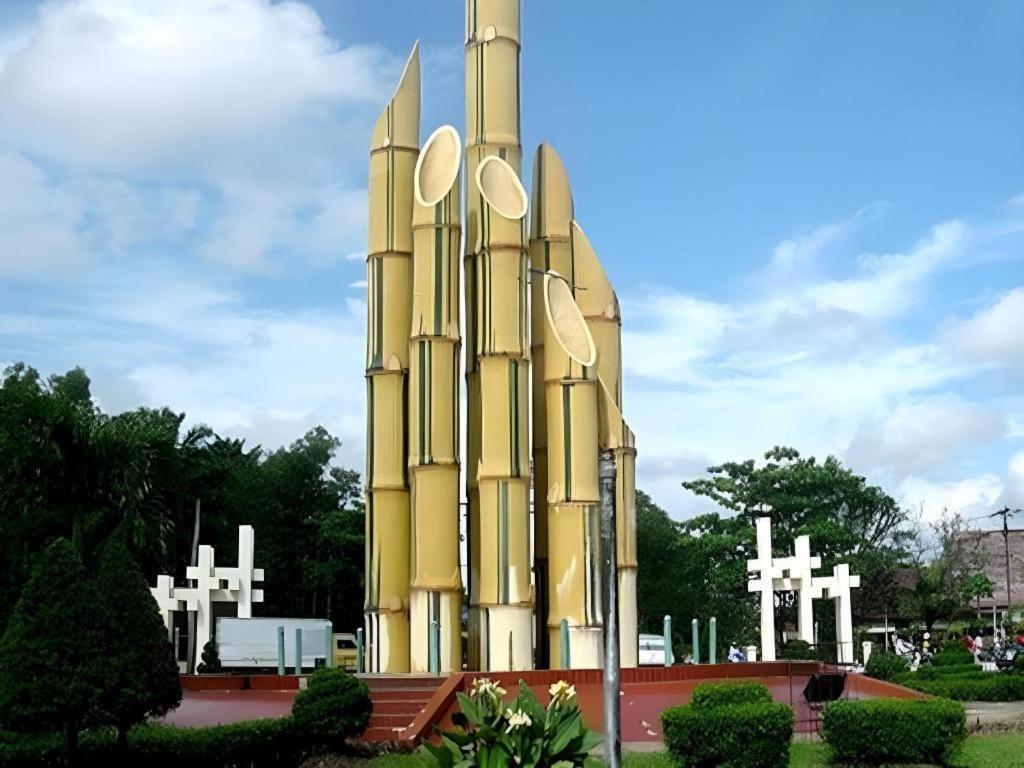 Orchardz Hotel Gajah Mada Pontianak Kültér fotó